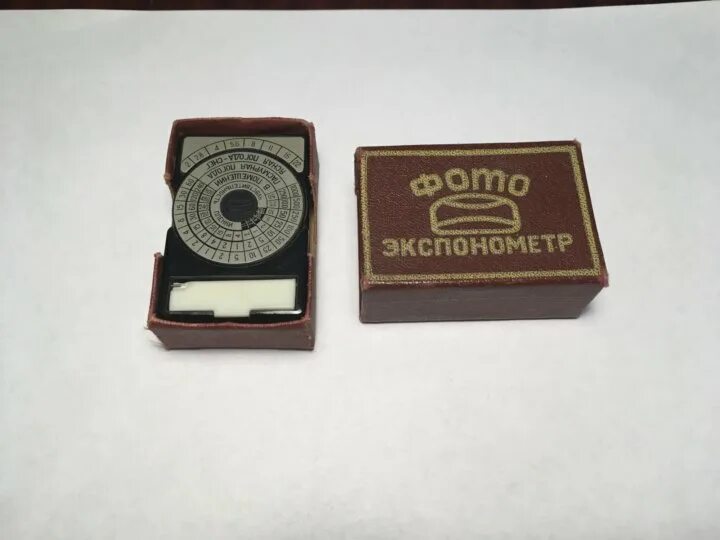 Экспонометр для фотоаппарата. Экспонометр soligor. советский экспонометр. экспонометр в фотоаппарате. экспонометр для фотоаппарата ссср.