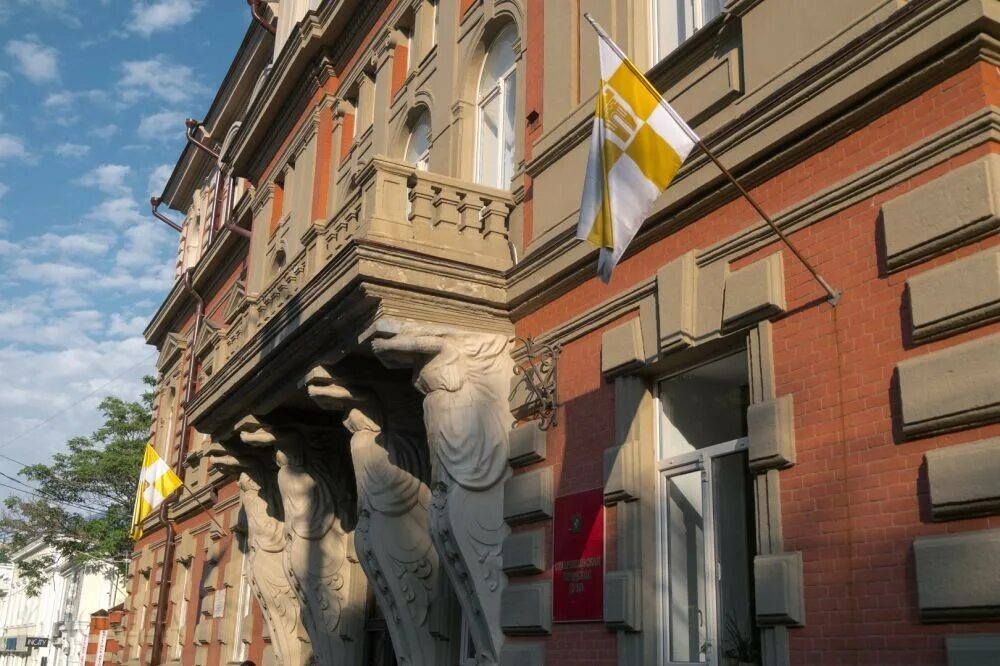 дом губернатора ставрополь. городская дума ставрополь 19 век. дума города ставрополя. ставрополь карла маркса 96 администрация города. мэрия ставрополя здание.