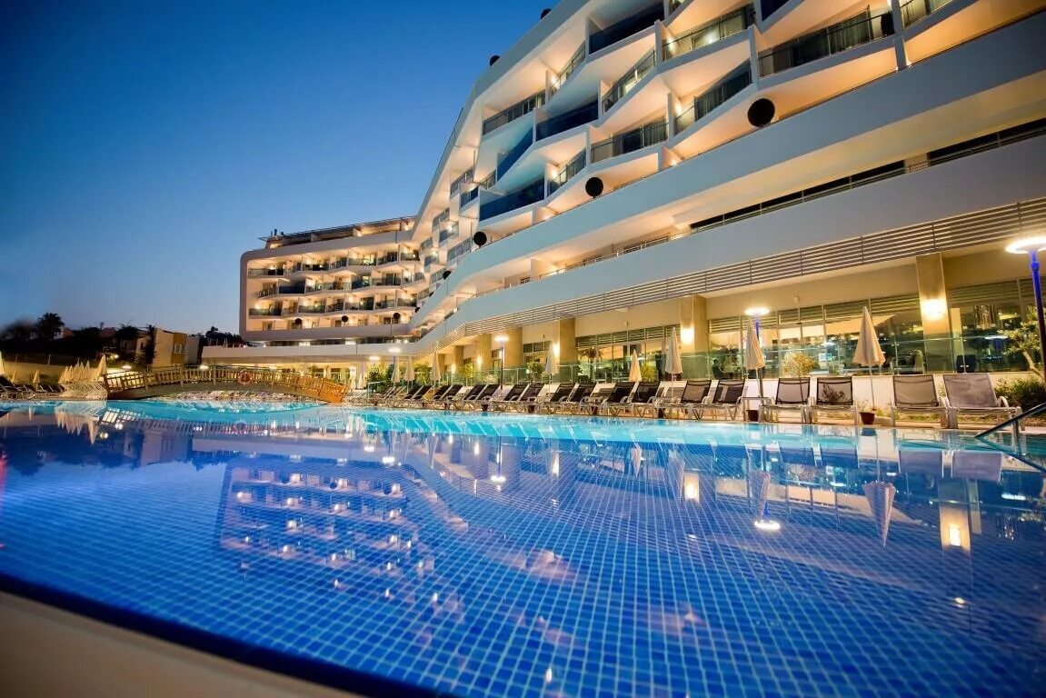 Marilis hill resort hotel spa 5 турция. Отели г аланья. Отели алании 4 звезды. Blue star hotel 4 турция. Аланья турция отели 4 звезды.
