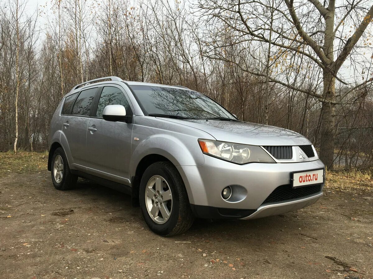 Mitsubishi outlander 2007 года. Mitsubishi Outlander 2007. Mitsubishi Outlander 2007 2.4. Mitsubishi Outlander 2 2007. Митсубиши Аутлендер 2007.