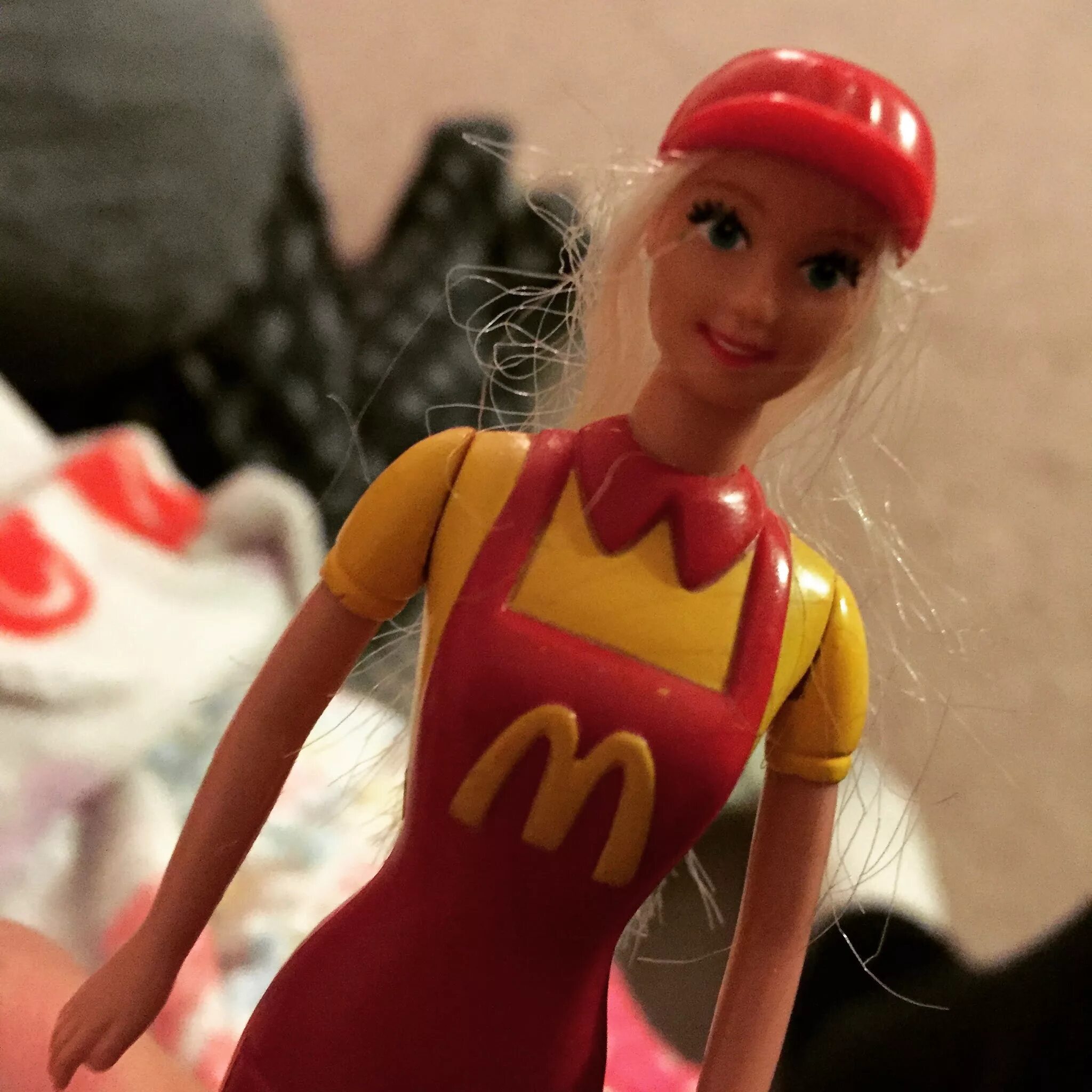 Эмма маккей барби. Барбигерл меллстрой. Барбигерл меллстрой. Барби герл стримерша. Смешные барби.