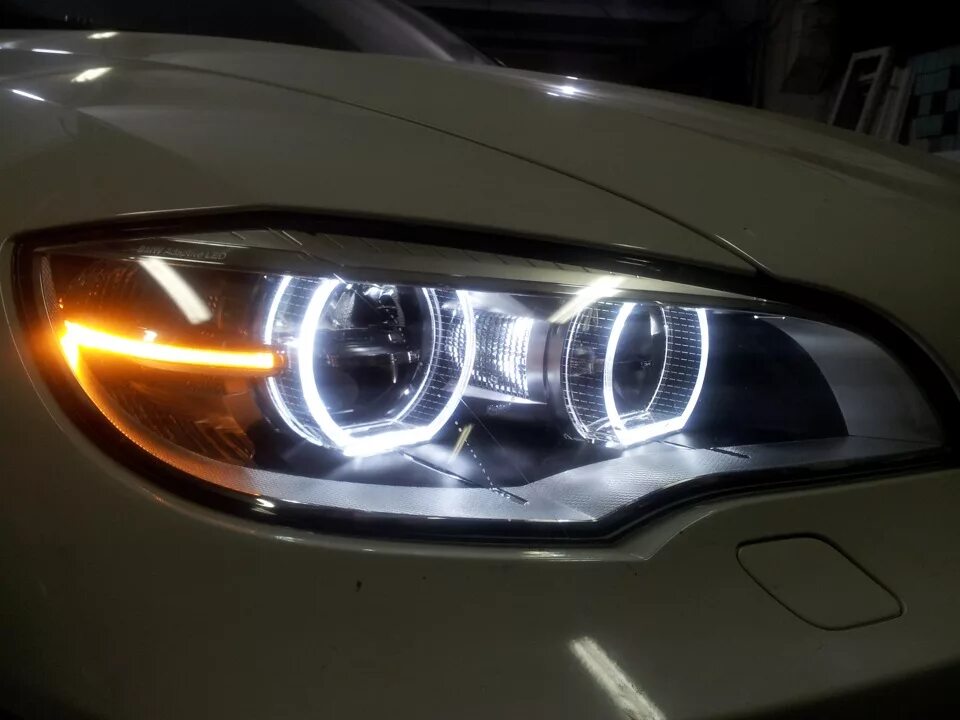 Лед оптика е70. Led фары BMW x5 e70. Led оптика BMW x5. Led фары BMW e71.