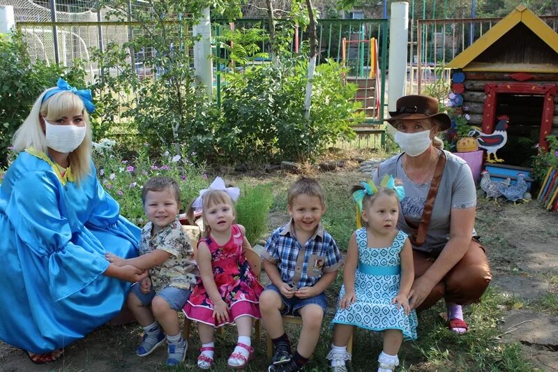 Детский дом капелька звездный. Детский дом на звездной астрахань. Капелька астрахань. Детский дом капелька астрахань. Капелька астрахань.