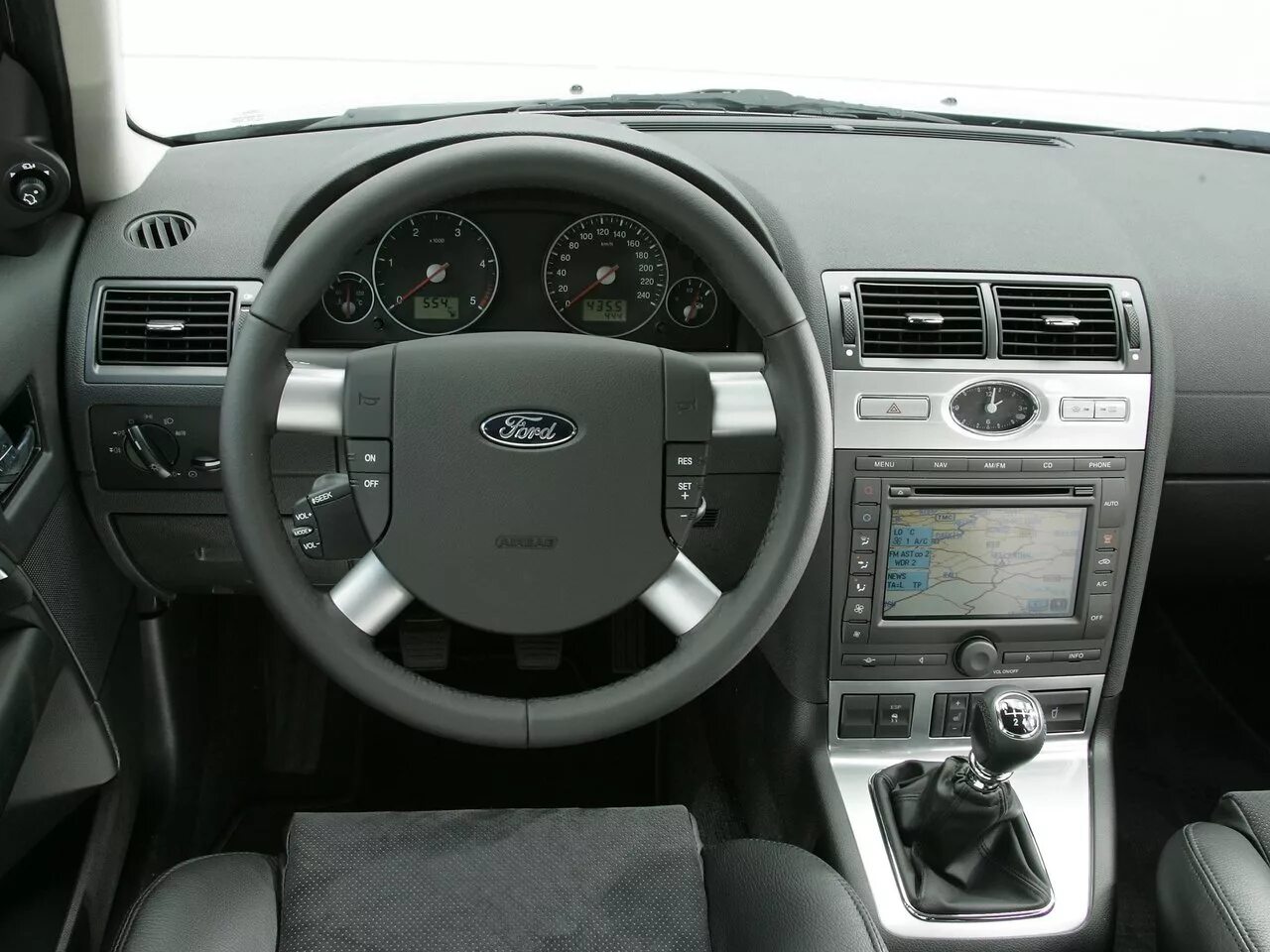 Ford mondeo 3 рестайлинг салон. Ford mondeo 3 2. форд mondeo 3. Ford mondeo mk3 interior. штатные ксеноновые фары форд мондео 3.
