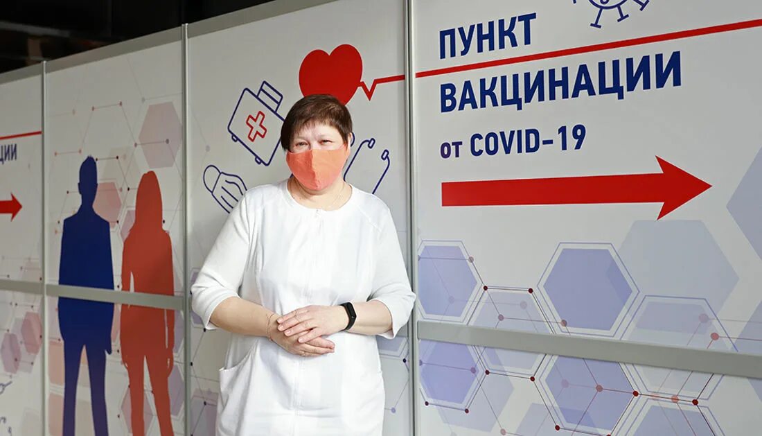 Пункт вакцинации. Мобильный пункт вакцинации от коронавируса. ТЦ шоколад пункт вакцинации Ярославль. Омикрон вакцинация.