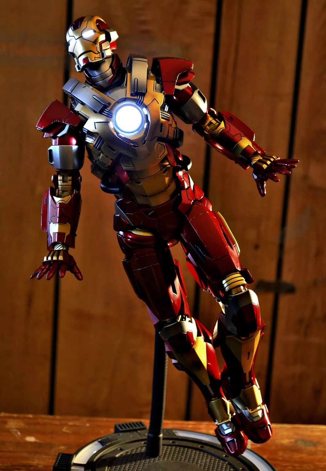 Mark 17. Hot Toys Iron man Mark 17 Iron man 3. Hot Toys Mark 17. Mark 17 Железный человек.