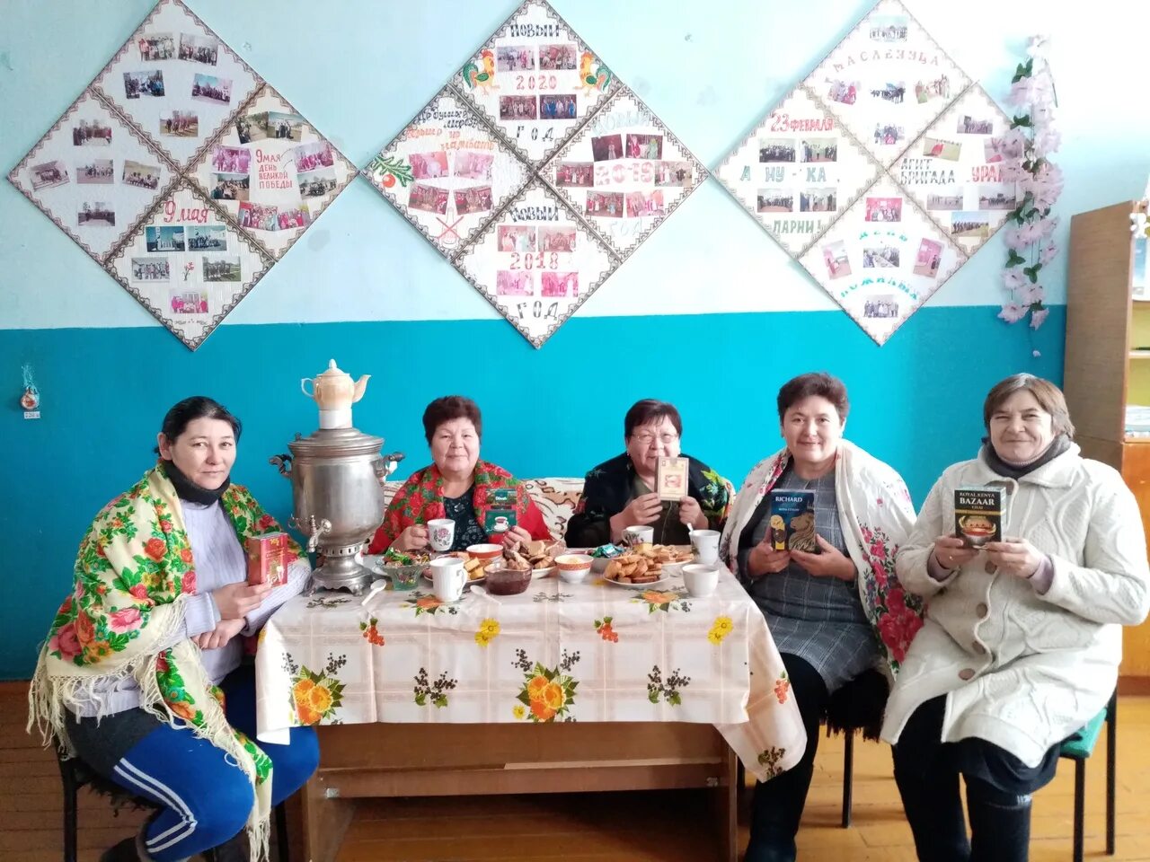 Международный день чая 2025. Международный день чая. праздник чая. праздник чая традиции семейного чаепития народов россии. международный день чая 21 мая.