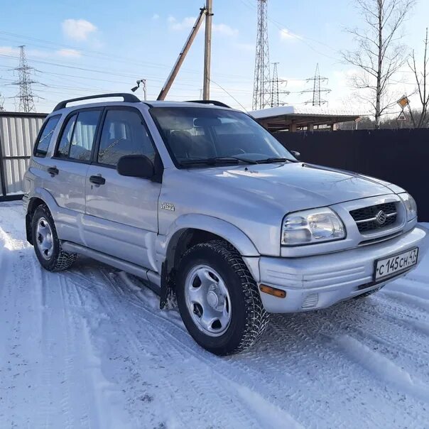 Сузуки 1999 год. Suzuki Grand Vitara 1999. Гранд Витара 1999. СУХУКИ Грант ветара 1999. Сузуки Гранд Витара 1999 года.