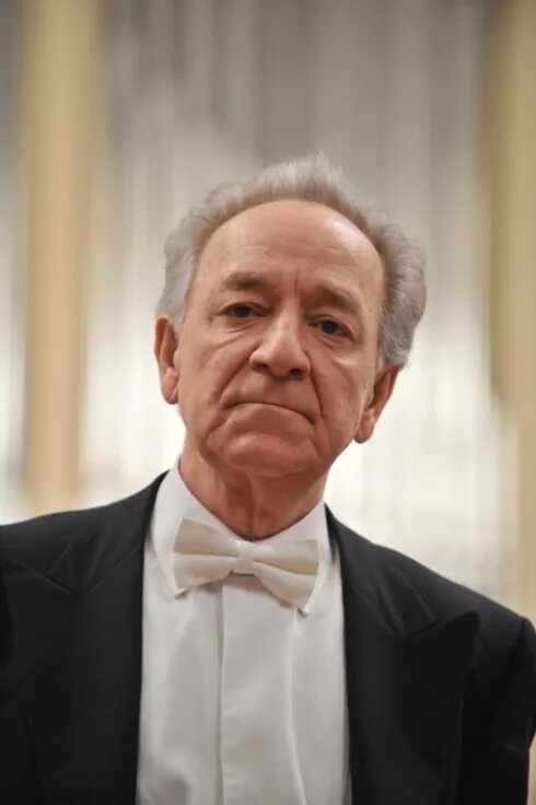 юрий темирканов дирижер. юрий хатуевич. юрий темирканов дирижер. юрий темирканов дирижирует. дирижер темирканов биография.