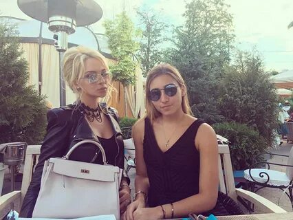 Внучка платон