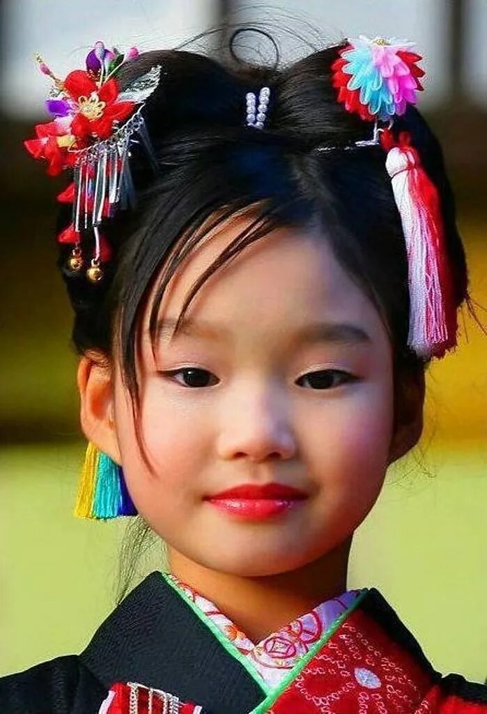 Человеческая монголоидная раса. Монголоидная раса раса. Монголоидная (Азиатско-американская) раса. Монголоидная раса девушки. Народы с узкими глазами.