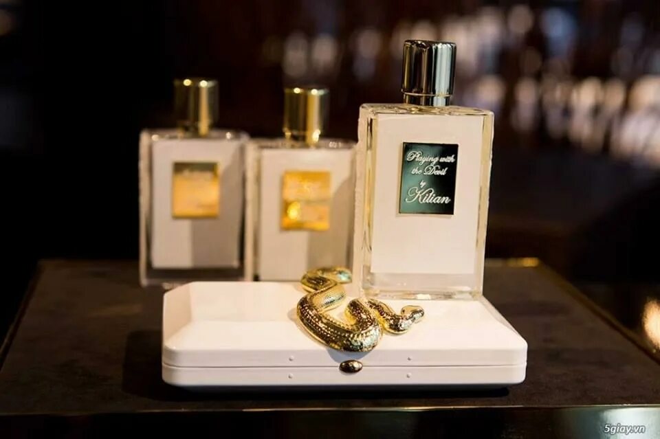 Kilian лучшие ароматы. килиан девочка стала плохой набор. гель для душа kilian good girl gone bad. килиан парфюм хорошая девочка. Kilian good girl gone bad kilian.