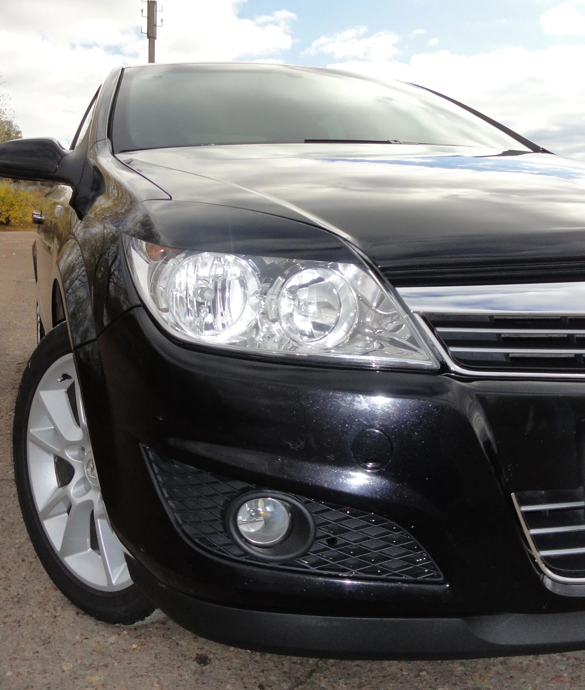 Реснички опель. Реснички опель. Реснички опель. Opel astra h реснички. Реснички опель.