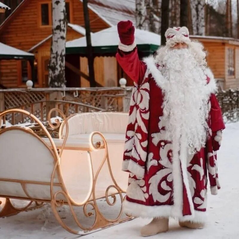 Где живет настоящий дед мороз. Уральская вотчина Деда Мороза. Дед Мороз Великий Устюг. Великий Усть дед Мороз. Дед Мороз в Великом Устюге.