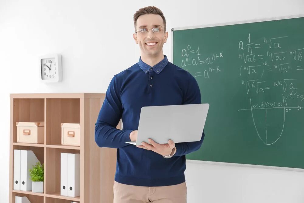 Математик картинка. Педагог и ученик. Молодые женщины учителя. Wondering teacher. Wondering teacher.