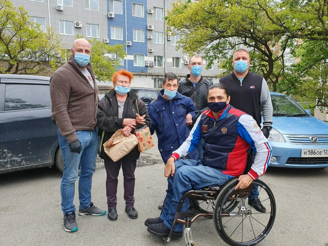 Помощь инвалидам и многодетным. Помощь инвалидам и многодетным