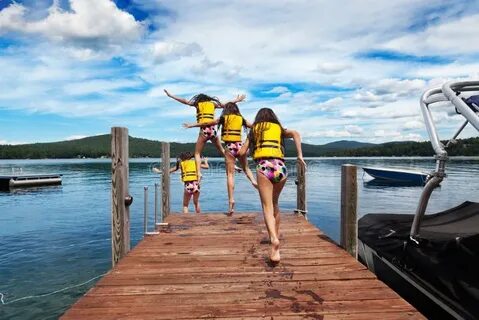Swim in the lake перевод