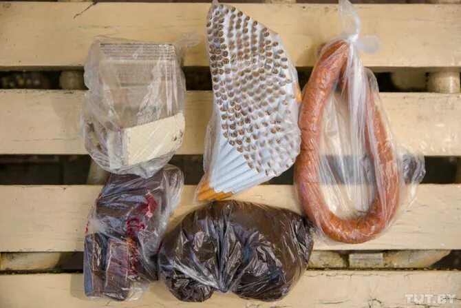 Как отправить посылку в сизо. Упаковка передачи в сизо. продукты в тюрьму. передать передачу в сизо. посылка на зону.