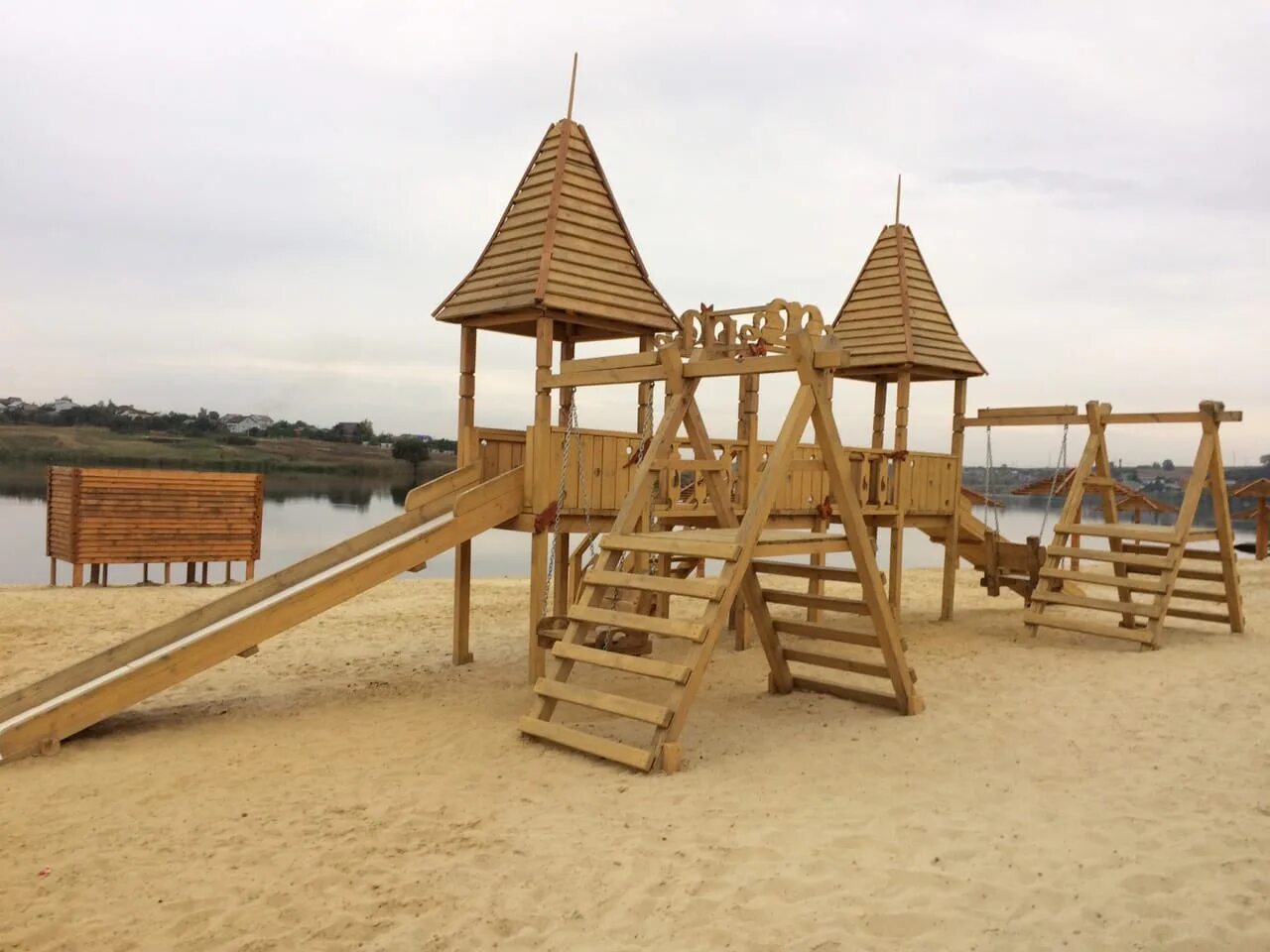 Пляж комсомолец белгород. Пляж быковка строитель. Пляж быковка белгородская. Быковка белгородская область пляж. Быковка пляж.