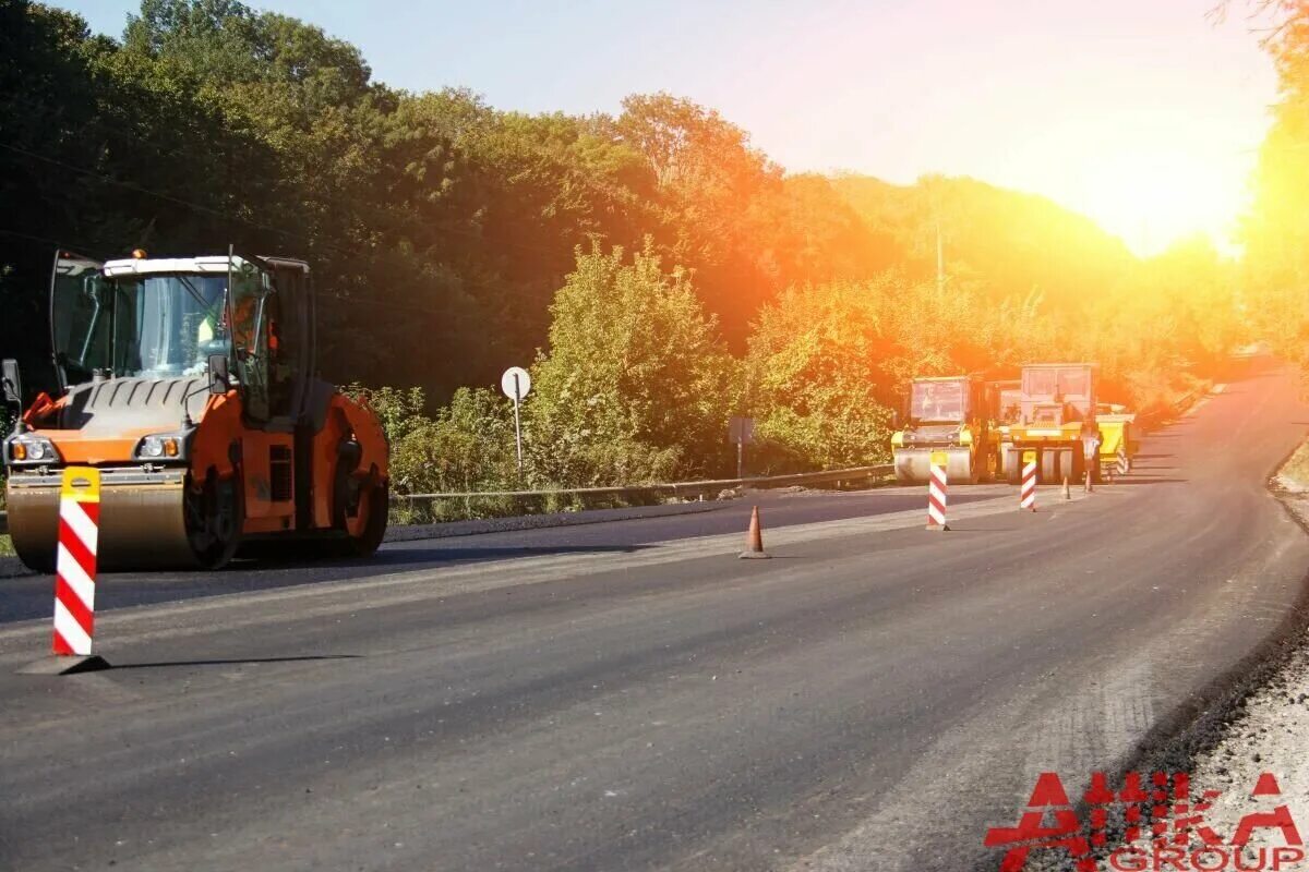 Обращение асфальта. Asphalt Road laying.