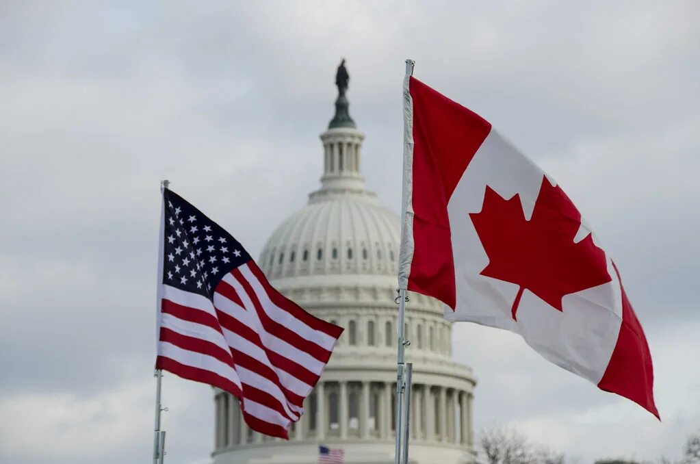 Канада является сша. Флаг сша и канады. канада и америка. канадцы в сша. канадцы и американцы.