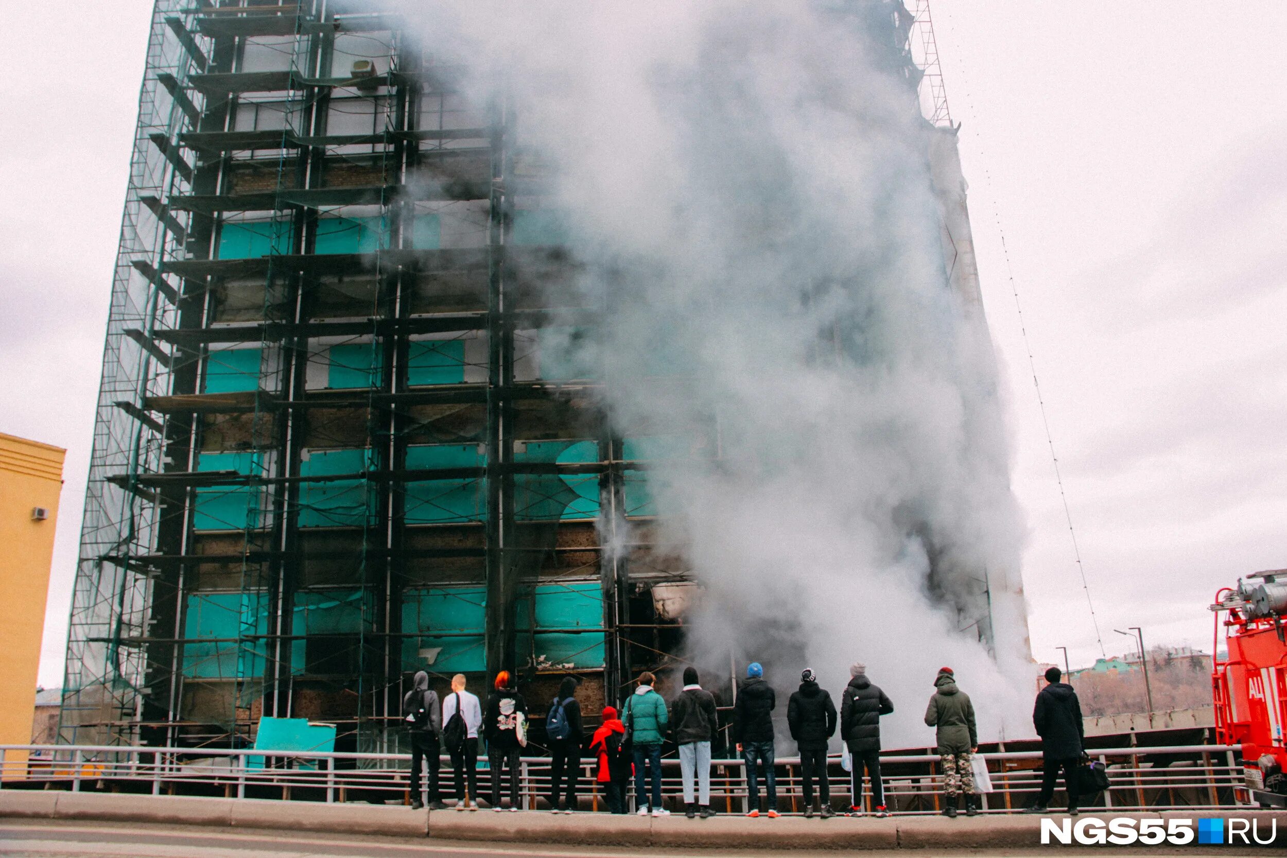 трц серебряный город иваново. серебряный город иваново улица 8. серебряный город горит. торнадо в серебряном городе иваново. серебряный город иваново.