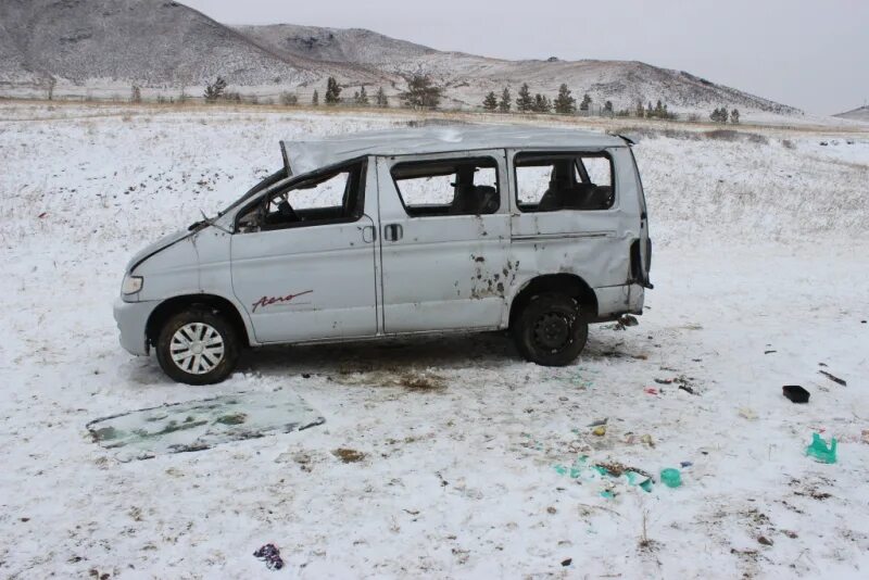 Машина в забайкальском крае. Микроавтобусы в России убитые.