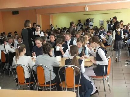 В нижнем новгороде есть школа