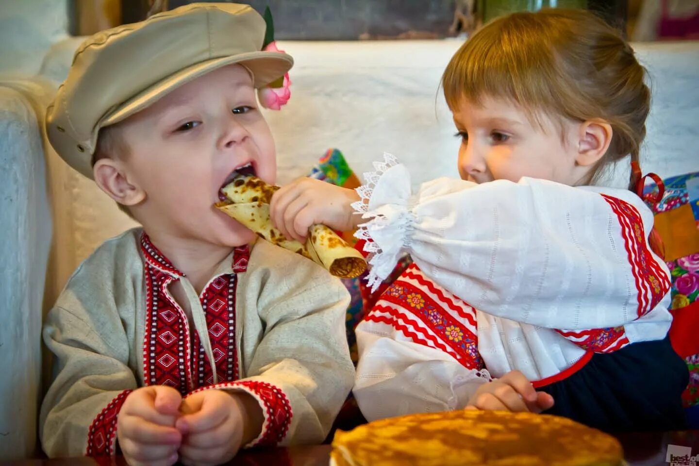 Угощай тогда
