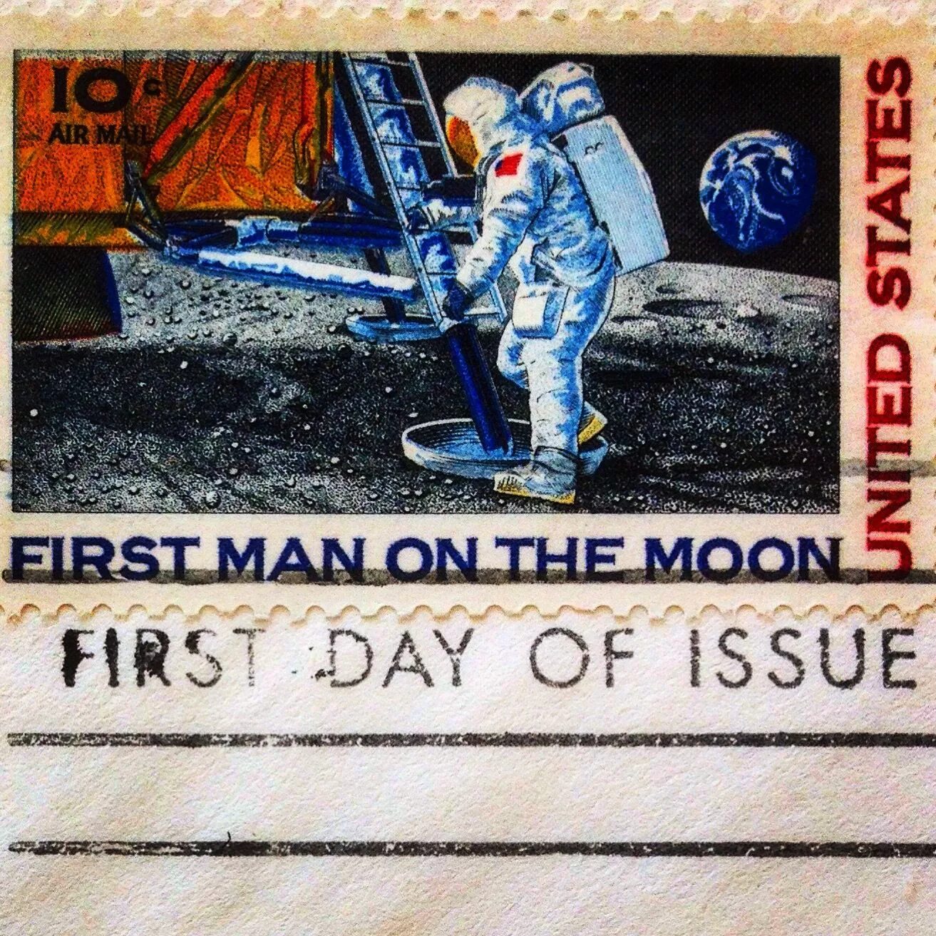 First man on the Moon 1969. Первый человек на Луне марка. Почтовые марки Moon landing. Apollo марка.