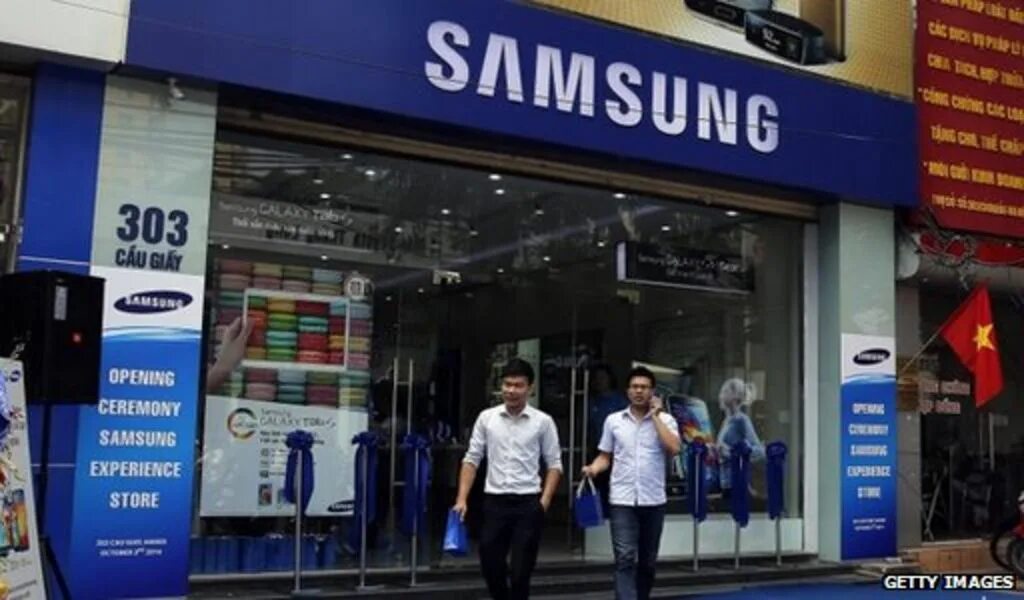 Телефон производитель вьетнам. Самсунг вьетнам. вьетнам завод samsung. самсунг вьетнамского производства. вьетнам магазин самсунг.