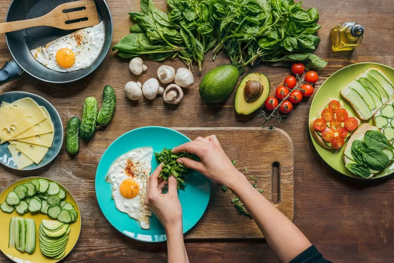 Питание. Правильное питание. Сбалансированное питание. Здоровая пища. The vegetables were fresh