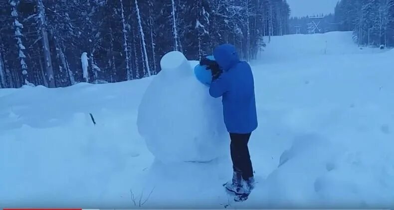 12-Ти метровый Снеговик в Шерегеше.