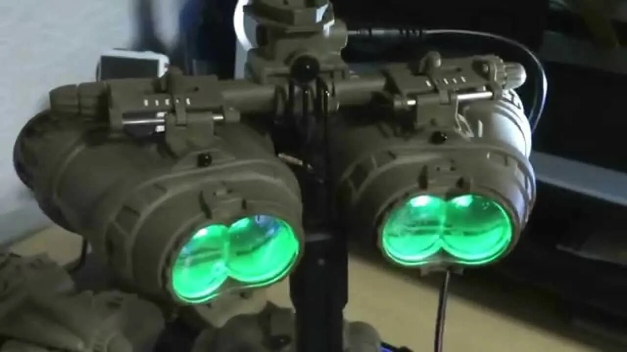Очки ночного видения фазмофобия как использовать. Pvg 18 пнв. night vision quad очки ночного видения. zero dark thirty gpnvg-18. пнв 4 гпнвг 18.