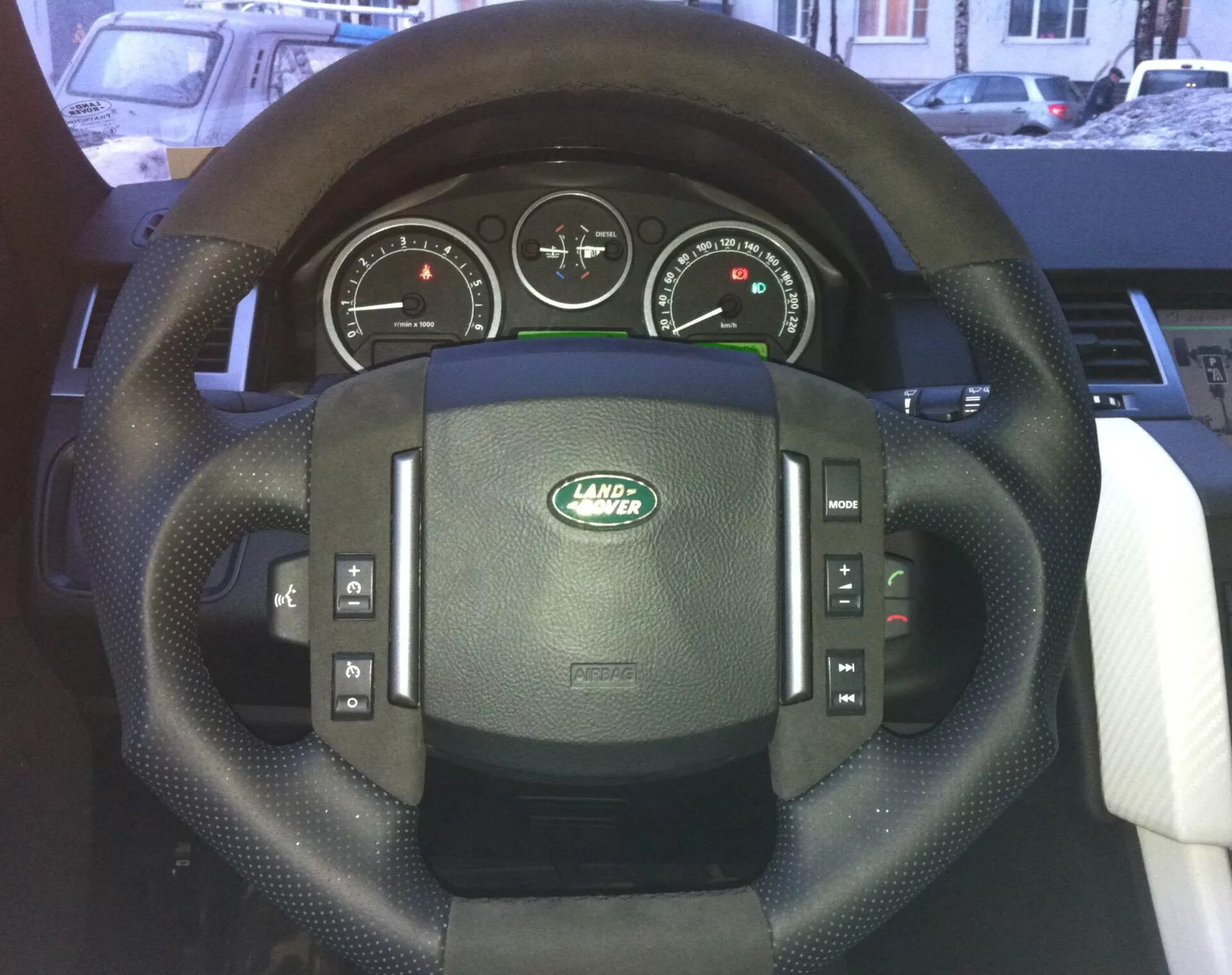 Руль рендж ровер велар. Руль для land rover sport l494. Руль рендж. Руль рендж ровер 2006. Руль range rover sport 2012.