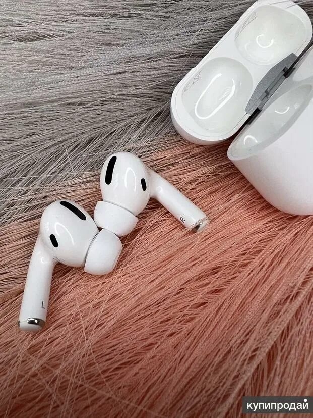 Airpods pro premium. Наушники AIRPODS Pro 4. Аирподс премиум характеристики. AIRPODS Pro фото.