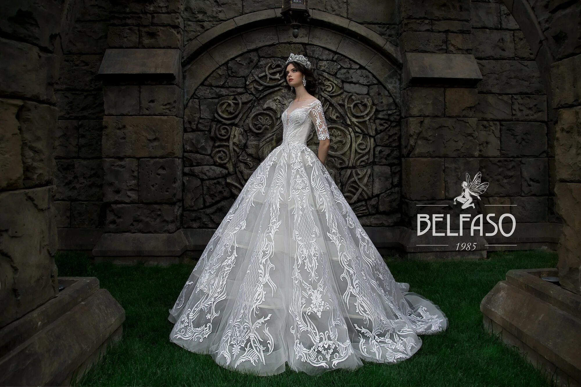 платье франческа свадебное белфасо. салон свадебных платьев. свадебные платья новгород. свадебные платья. фотосессия в свадебном салоне.