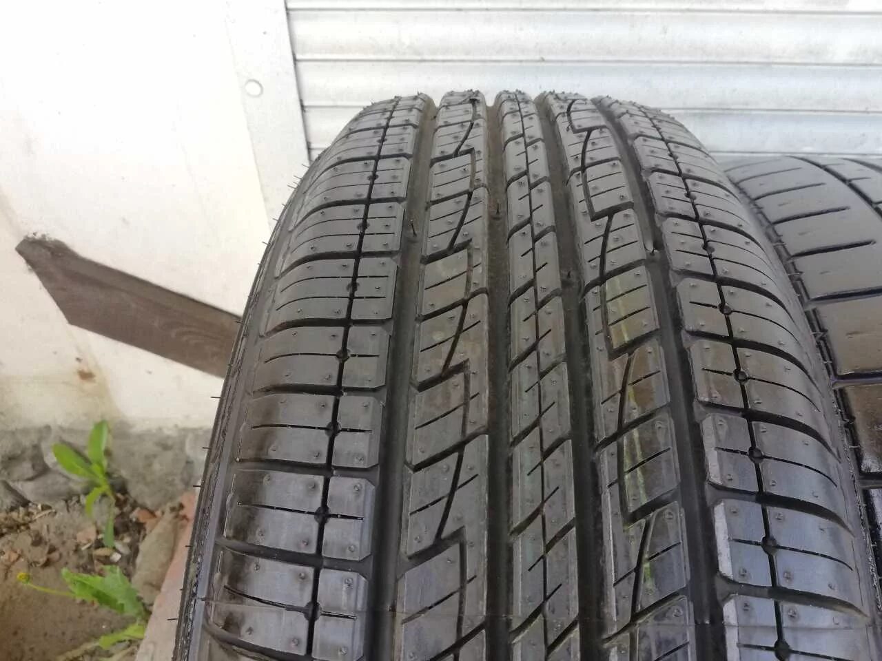 Кумхо 235/65/17 лето. Kumho Solus kl21. Kumho Solus kl21 235/65 r17. Шина летняя Кумхо Солус 235 65 r17. 235 65 17 бу лето