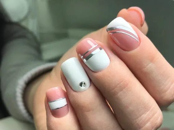 Gorgeous Metallic Nail Art Designs for You - (25 Pics) Metallic nail art, Metall