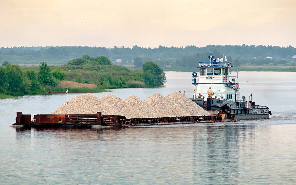 Баржа песка. Баржа на волге. Мыс диксон. Баржа для перевозки зерна. Баржа москва река.
