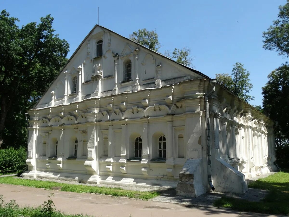 Покажи фотки лизогуба. Дом Лизогуба в Чернигове. Чернигов дом Мазепы. Дом Мазепы в Батурине. Чернигов достопримечательности.