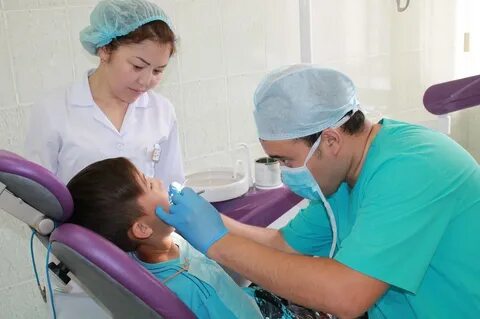 Ұзын әйелдер мен қысқа ерлер арасындағы жыныстық қатынасты қараңыз