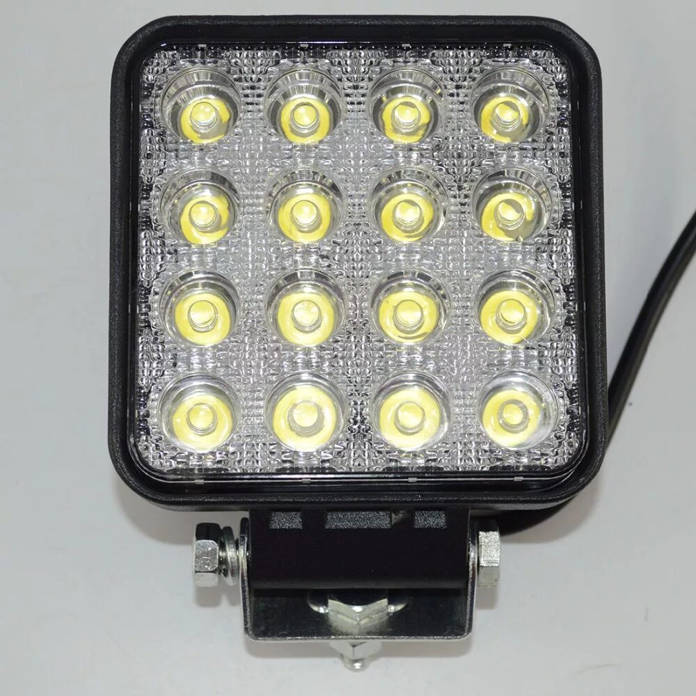 Купить фары 12 в. Светодиодная фара KS-wsq016f-Ch. Фара led 12-24v 48w 16 led. Фара светодиодная KS-wsq406f. Фара светодиодная 24в led Scania.