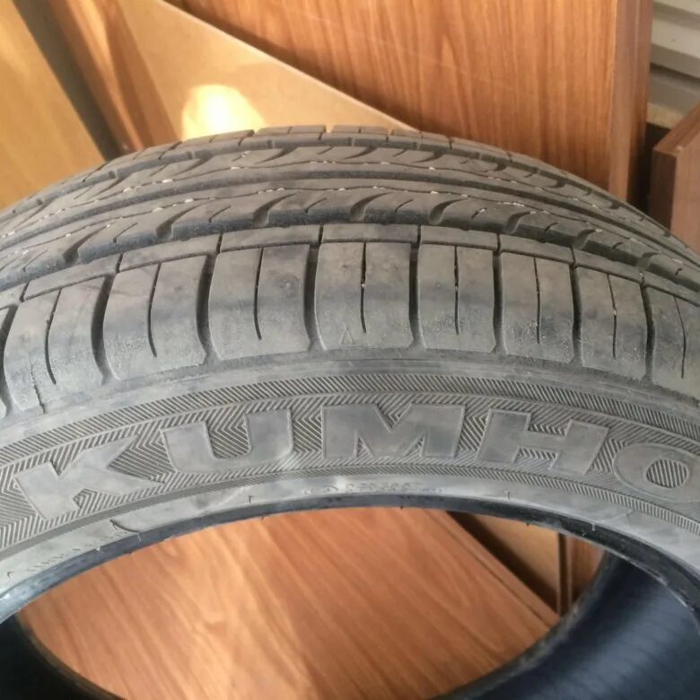 Купить летнюю шину 195 55 16. Кумхо 195/55/16 лето. Kumho Solus 195/55 r16. Kumho Tire 195/55 r16 лето сенсе. Резина Кумхо летняя на 16.