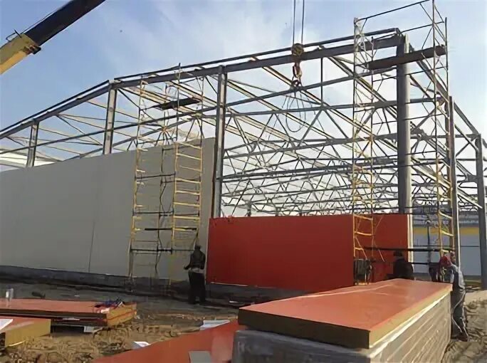 Монтажник высотник. Монтаж м к. Строительные металлические конструкции. Zoomlion 200т в крокусе. Монтаж металлоконструкций.