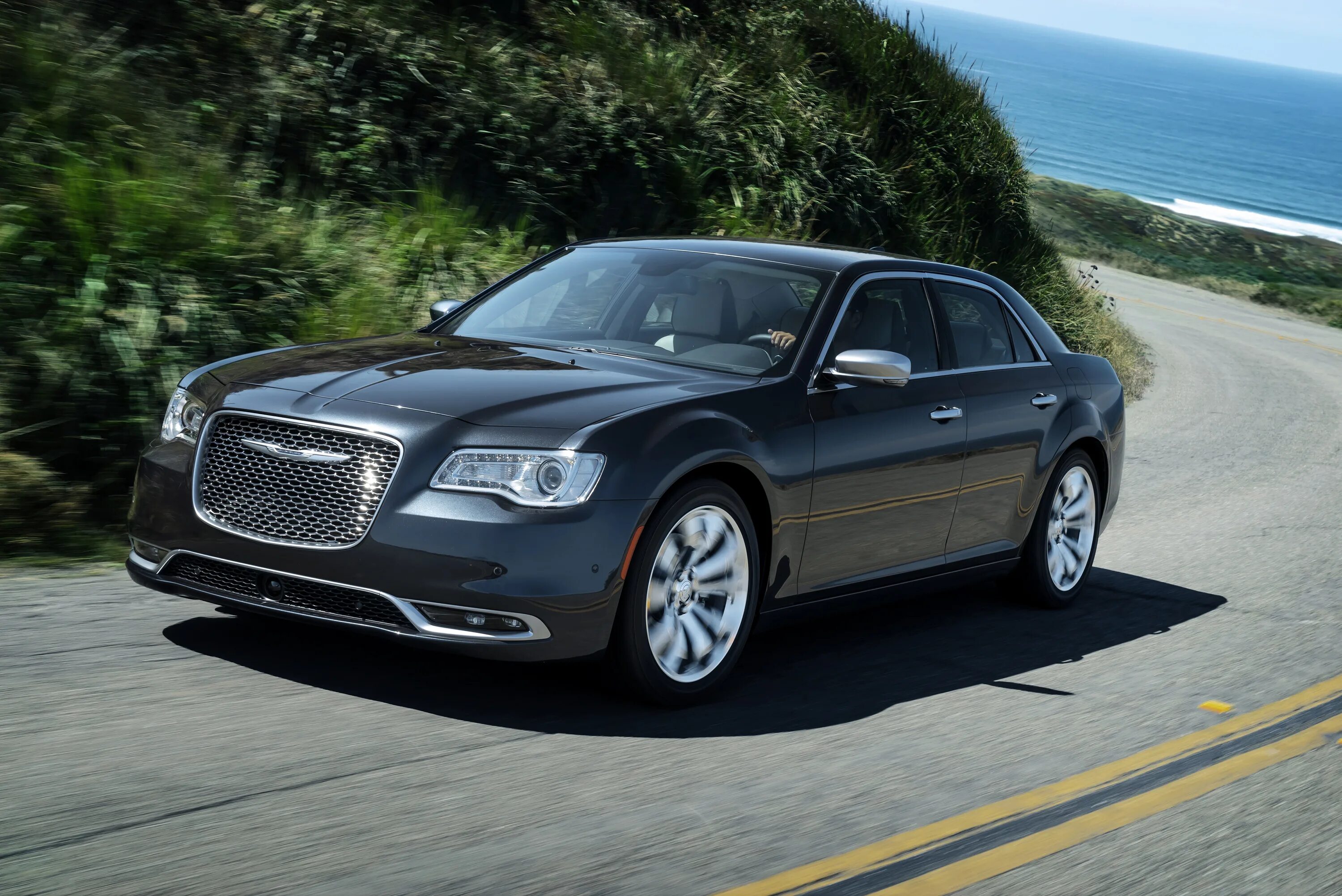 Chrysler 300 2021. Chrysler 300 новый. Chrysler 300 2015. Chrysler 300c 2015.