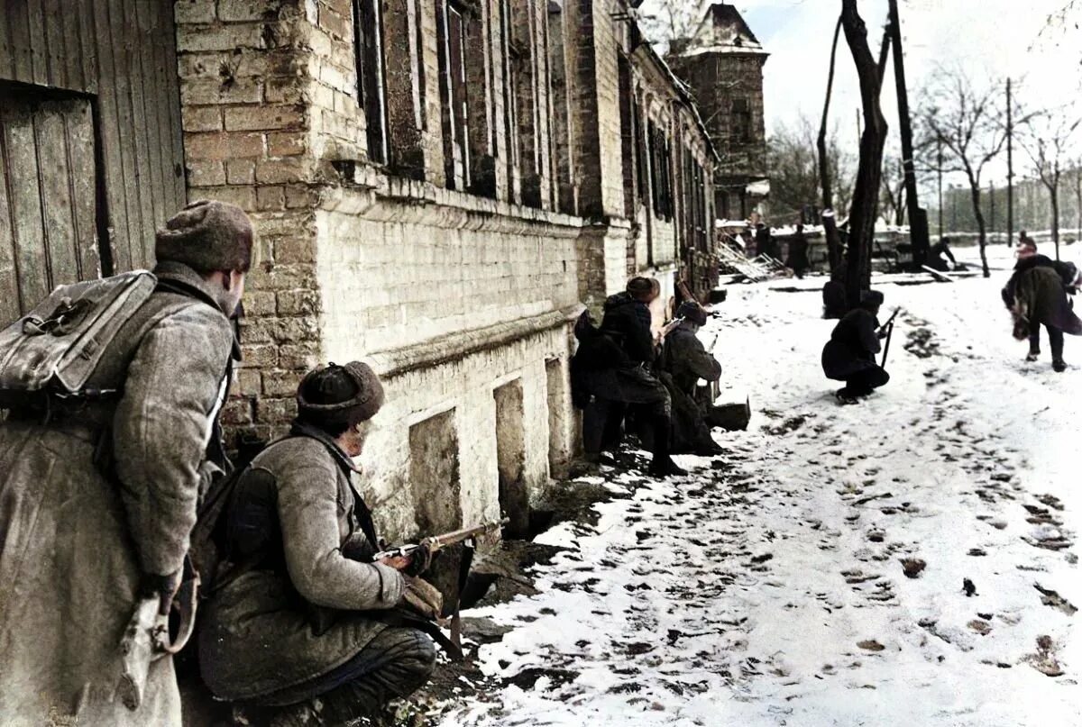 Первое освобождение ростова. Битва за Ростов на Дону 1943. Освобождение Ростова Ростов на Дону 1943. Бои за Ростов на Дону 1943. Освобождение Ростов на Дону в 1941.