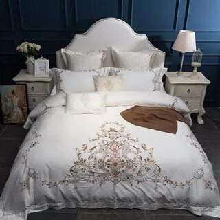 Queen bedding