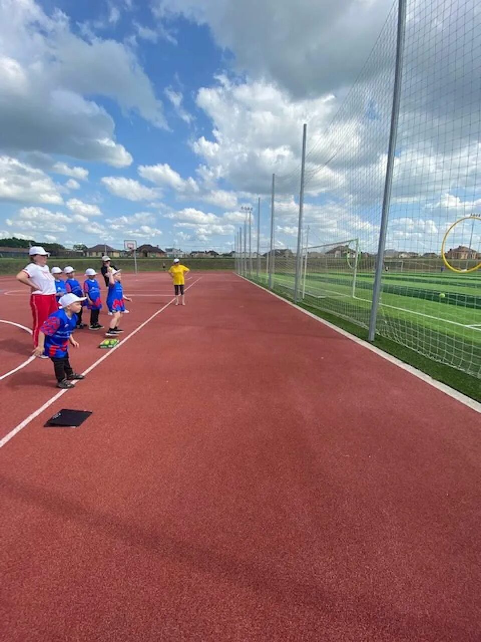 Адаптивный спорт белгород. Центр адаптивного спорта Белгород. Спортивный стадион. Детский спорт. Адаптивный спорт белгородец.