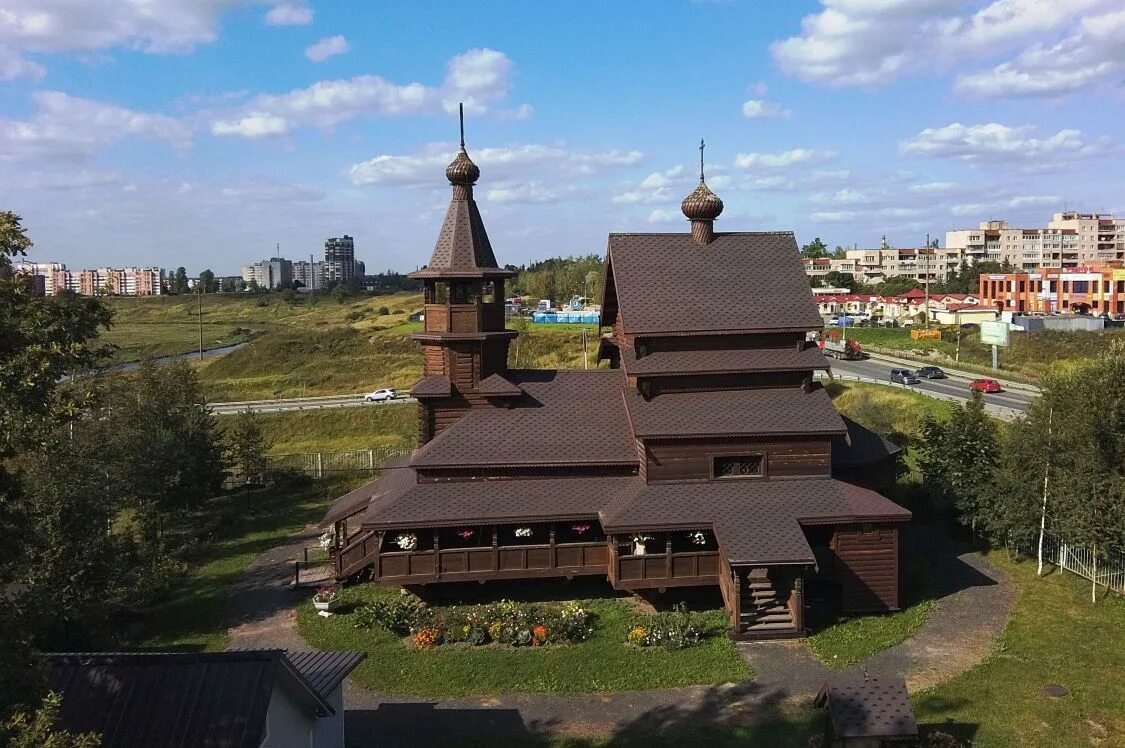 Никольское ленинградская обл. Церковь Никольское Тосненский. Город Никольское Тосненский район. Церковь в Никольском Тосненский район. Никольское храм царя Николая.